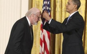 Nhà soạn nhạc phim 'Star Wars', 'Harry Potter' được trao giải thành tựu trọn đời